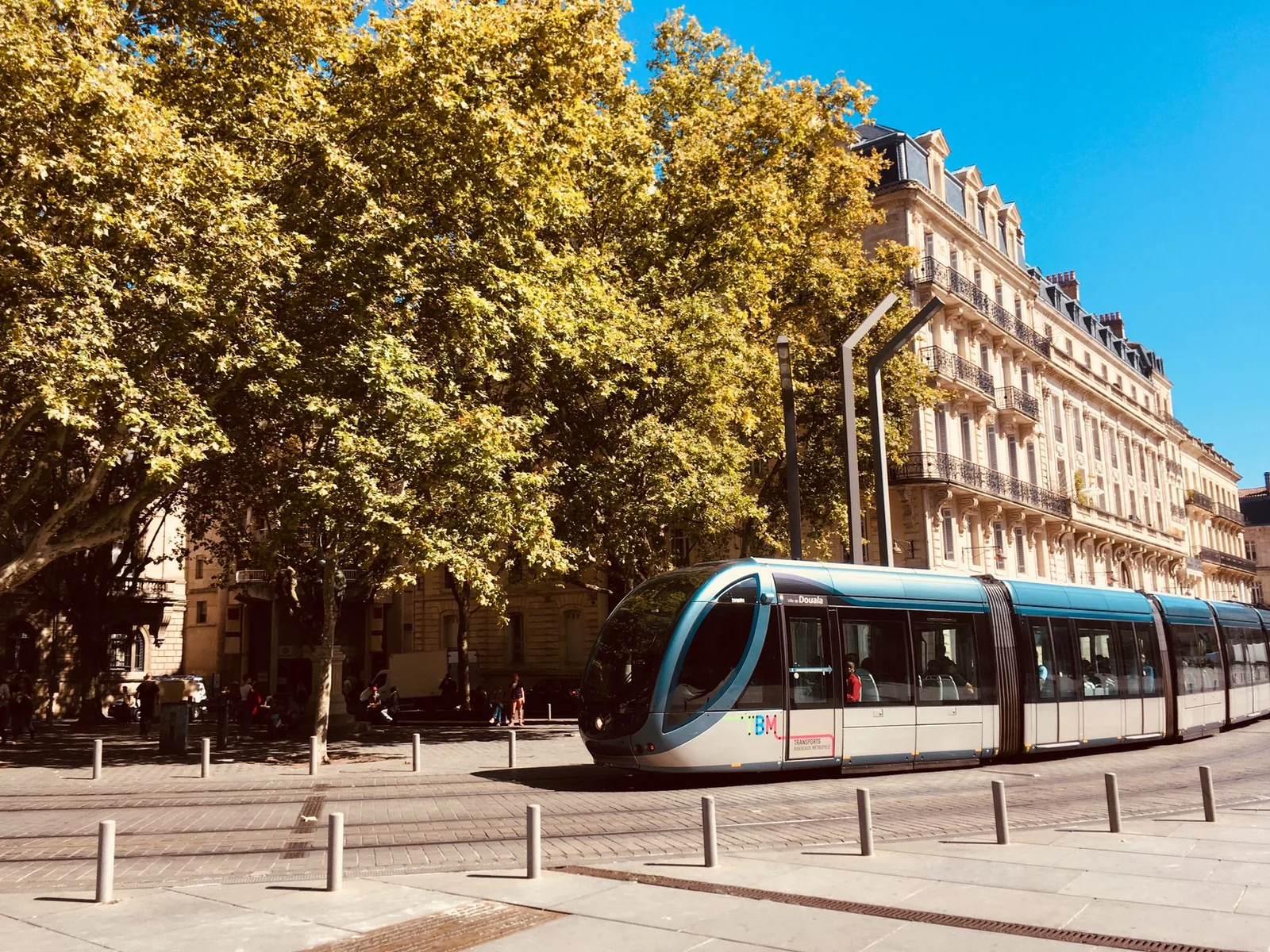 Boulevard Joliot-Curie à Bordeaux, travaux de voirie et aménagement urbain